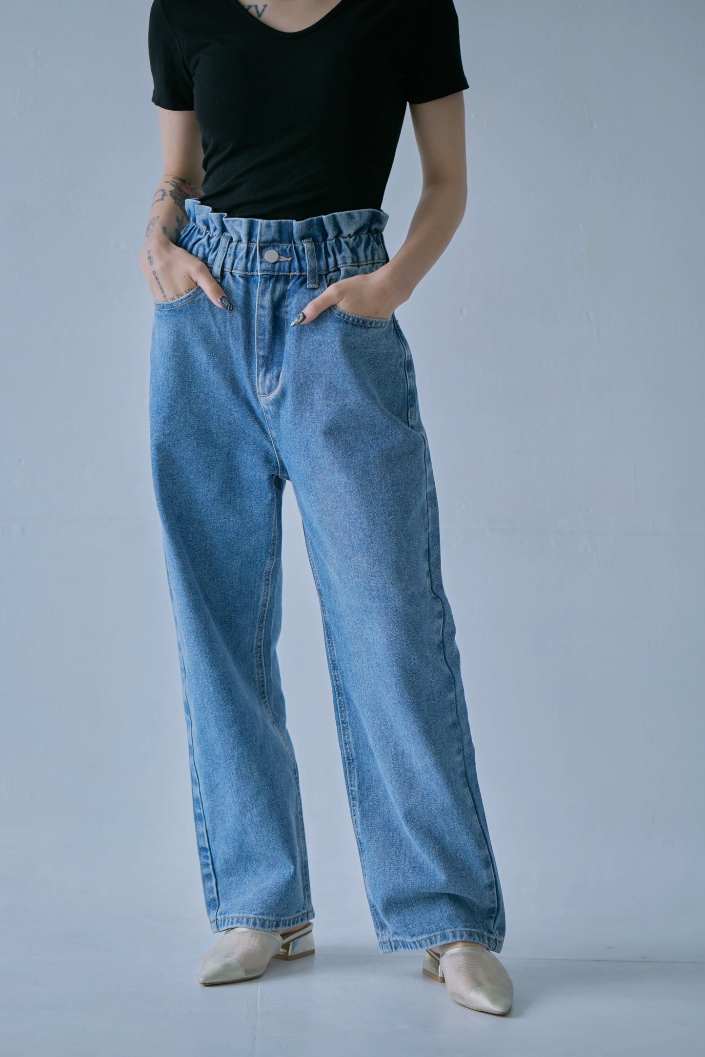 Petal Waist Denim Pants