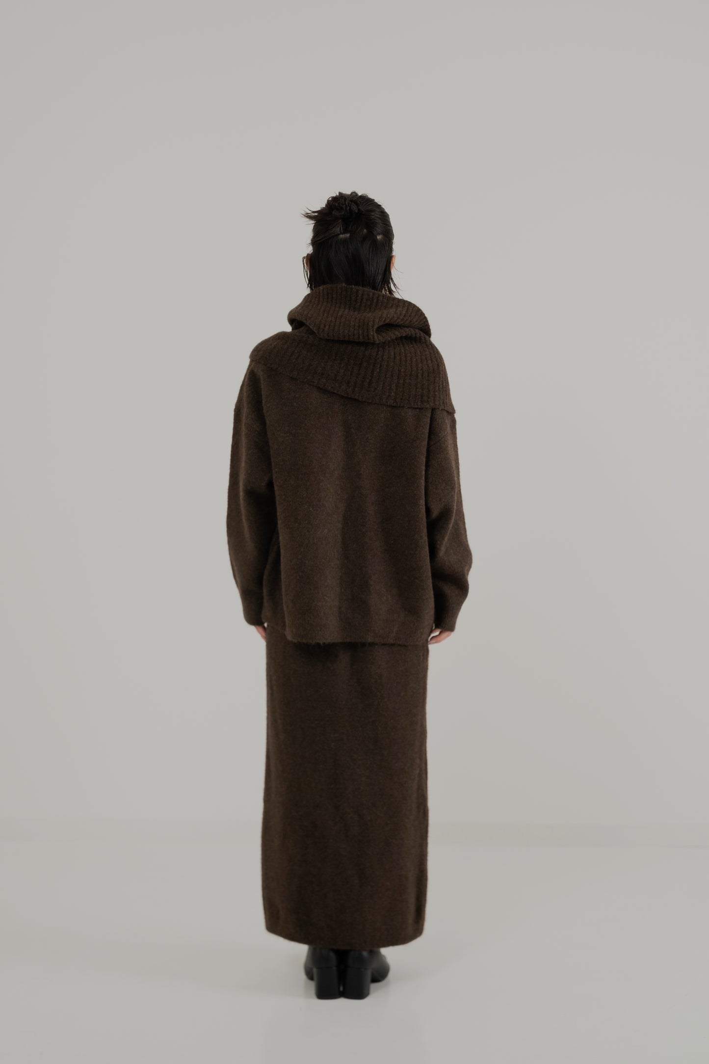 Modern Snood Knit Set – 3 Piece