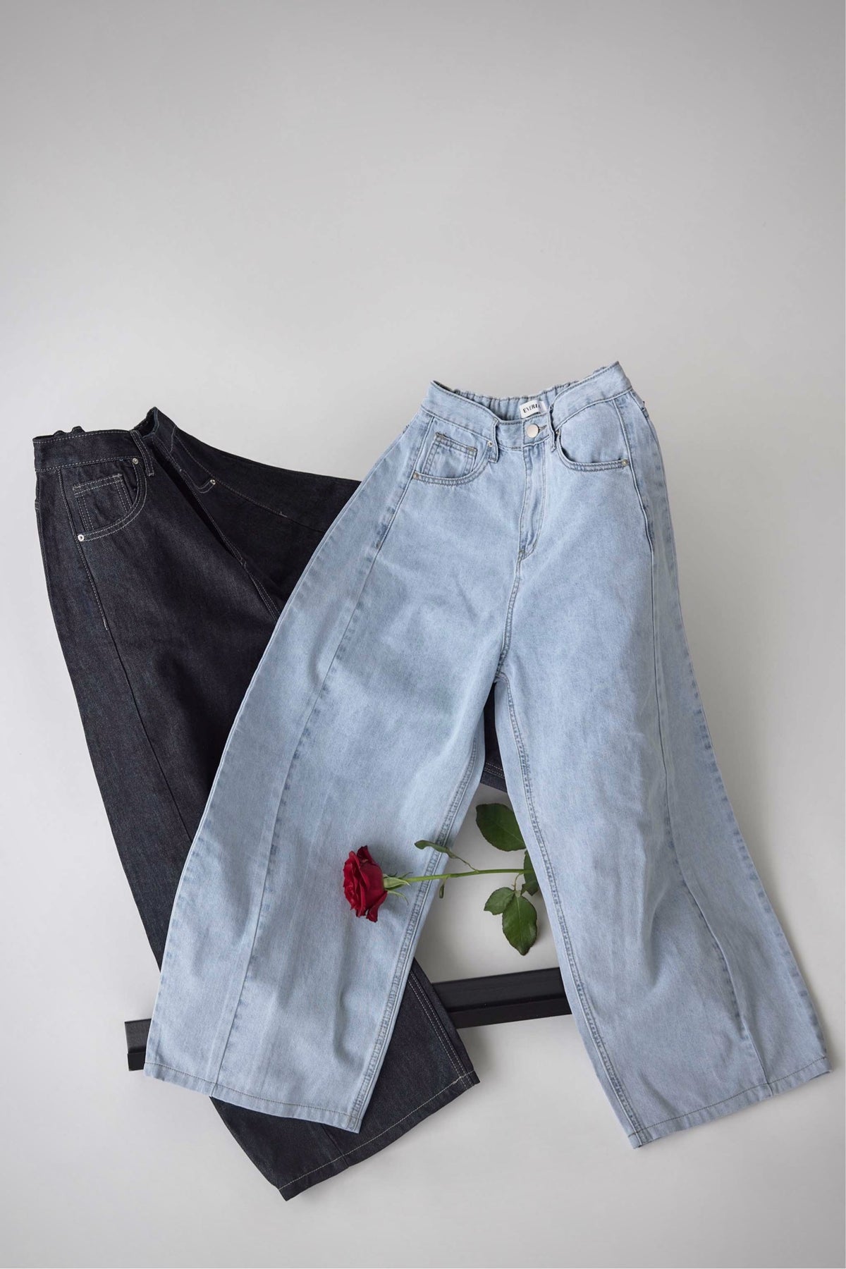 Curved Wide Denim