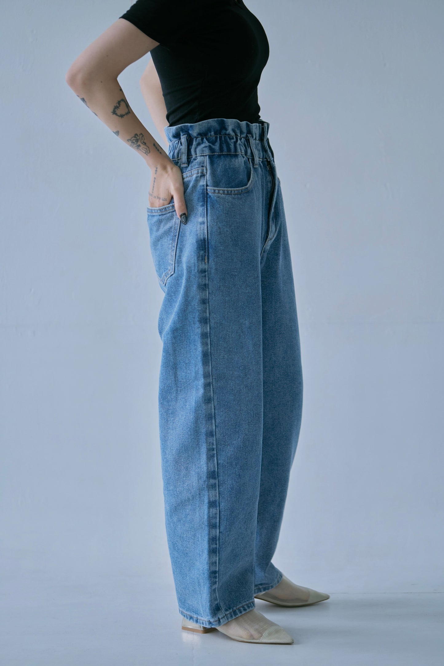 Petal Waist Denim Pants