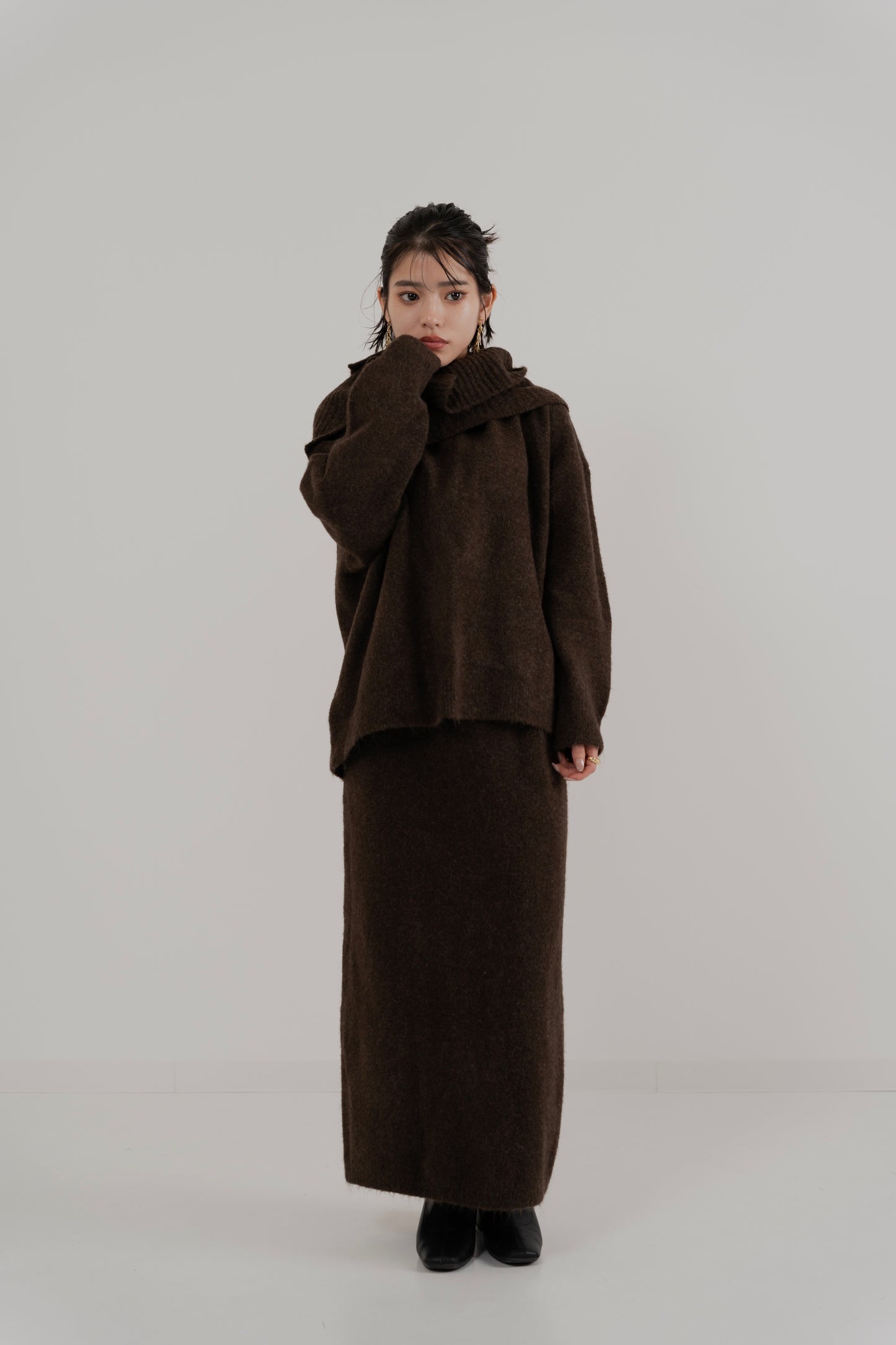 Modern Snood Knit Set – 3 Piece