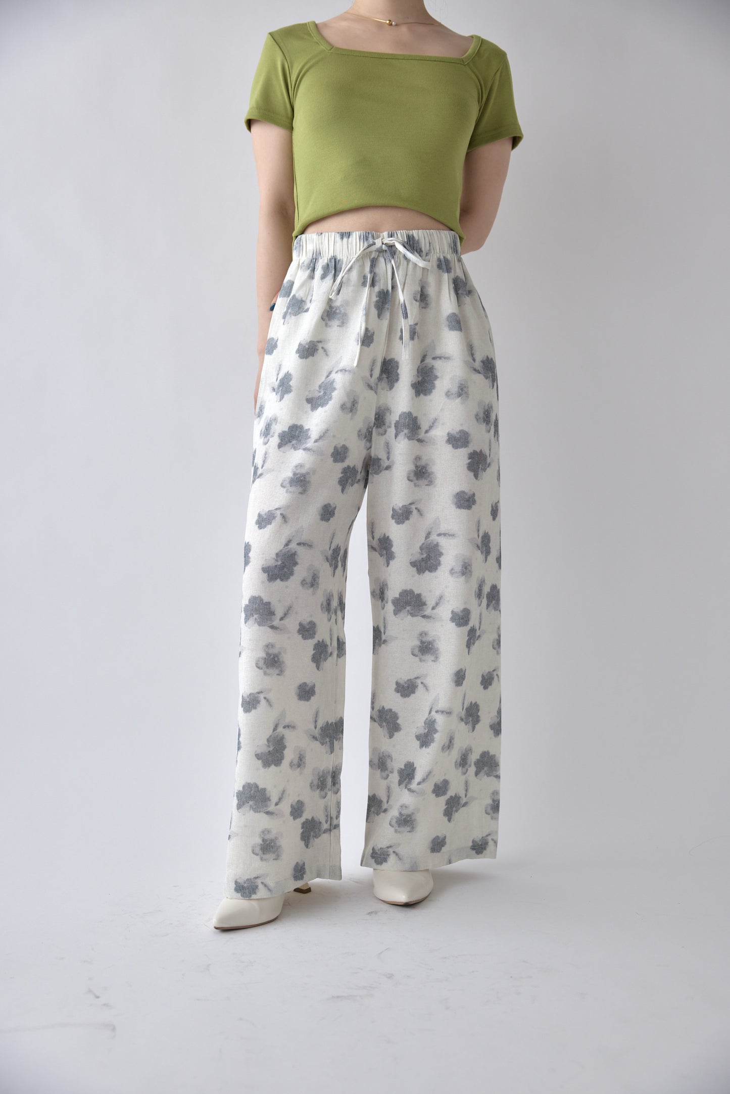 Soft Flower Easy Pants